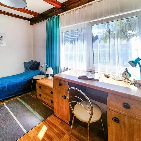 בית נופש 5 Bedroom Cozy In Rowy רובי