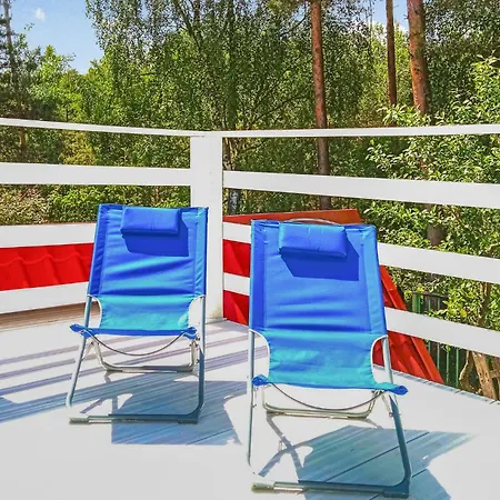 בית נופש 5 Bedroom Cozy In Rowy רובי